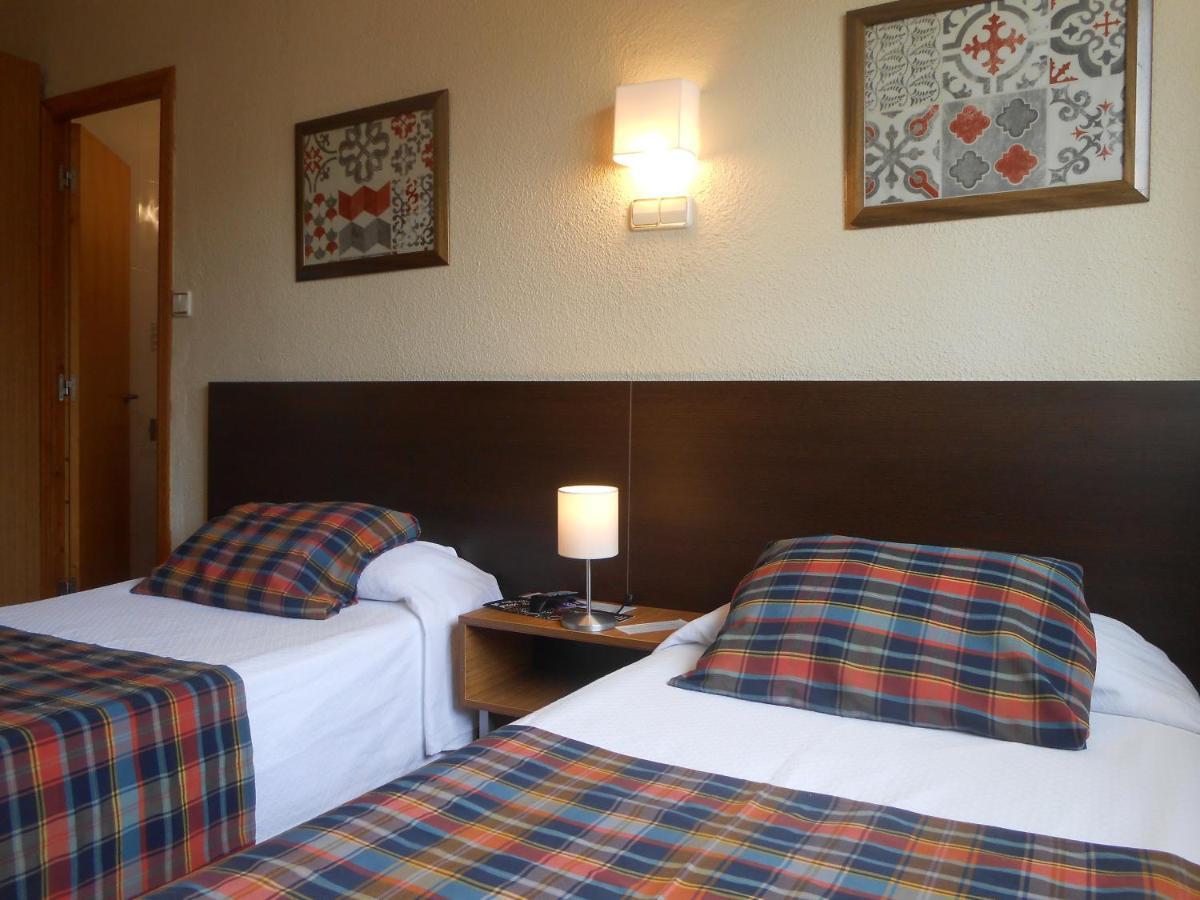 Hostal El Callejon Таррагона Екстер'єр фото
