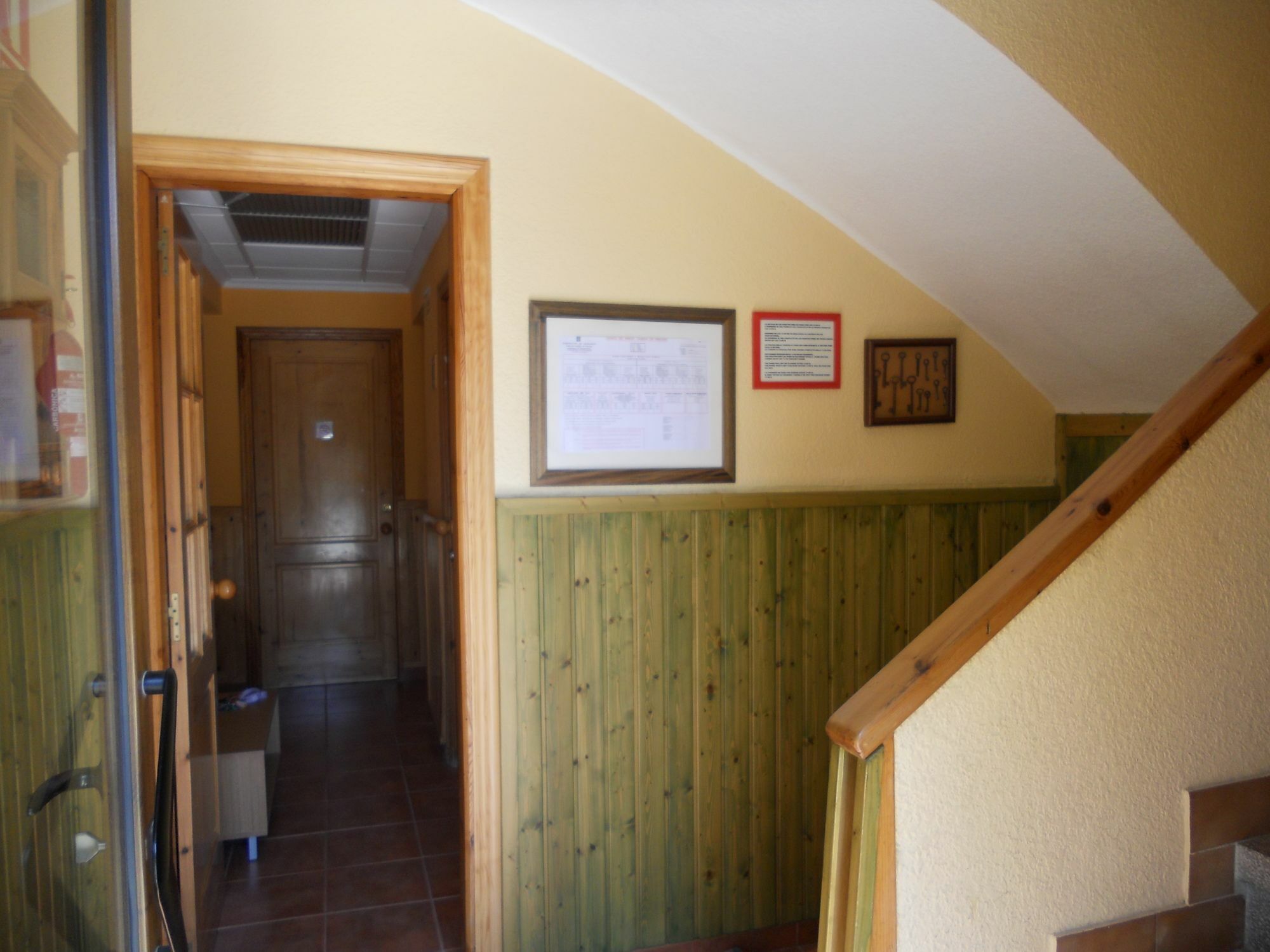Hostal El Callejon Таррагона Екстер'єр фото