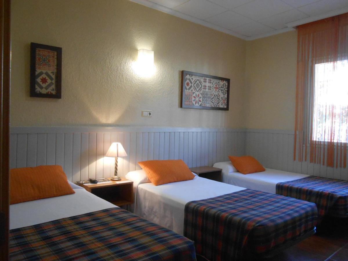 Hostal El Callejon Таррагона Екстер'єр фото