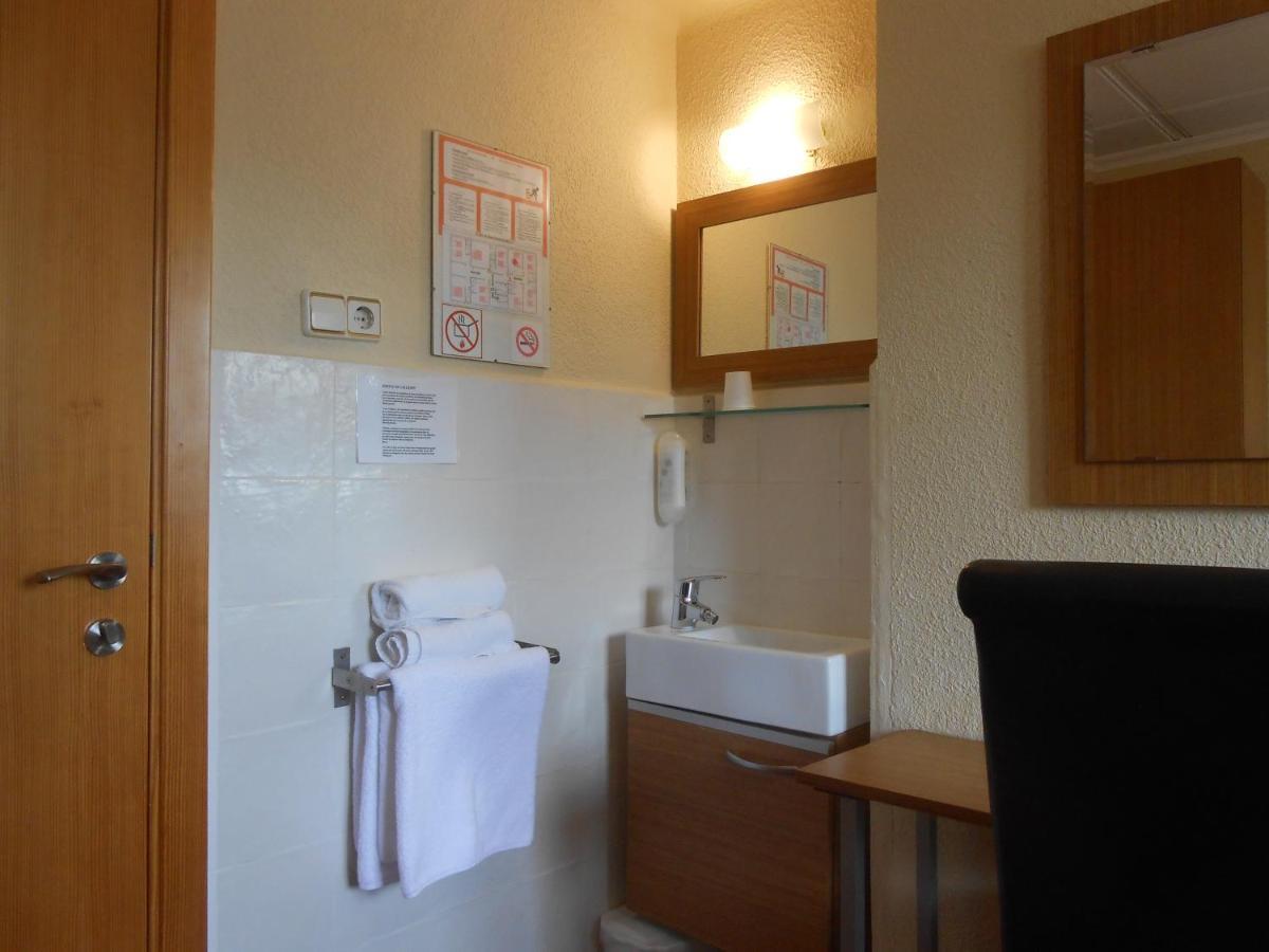 Hostal El Callejon Таррагона Екстер'єр фото