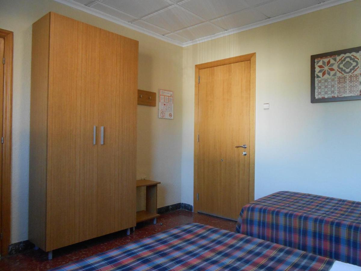 Hostal El Callejon Таррагона Екстер'єр фото