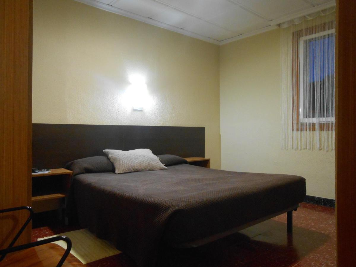 Hostal El Callejon Таррагона Екстер'єр фото