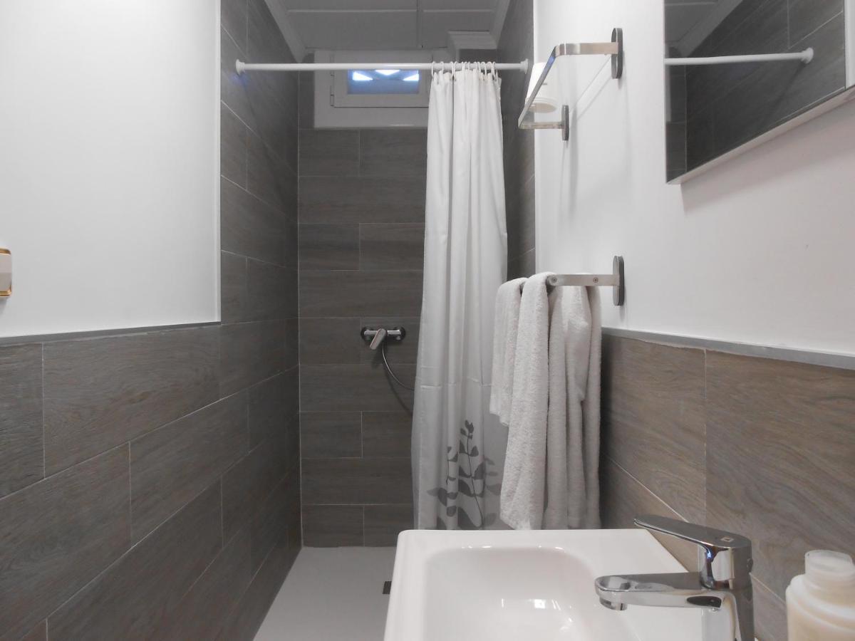 Hostal El Callejon Таррагона Екстер'єр фото