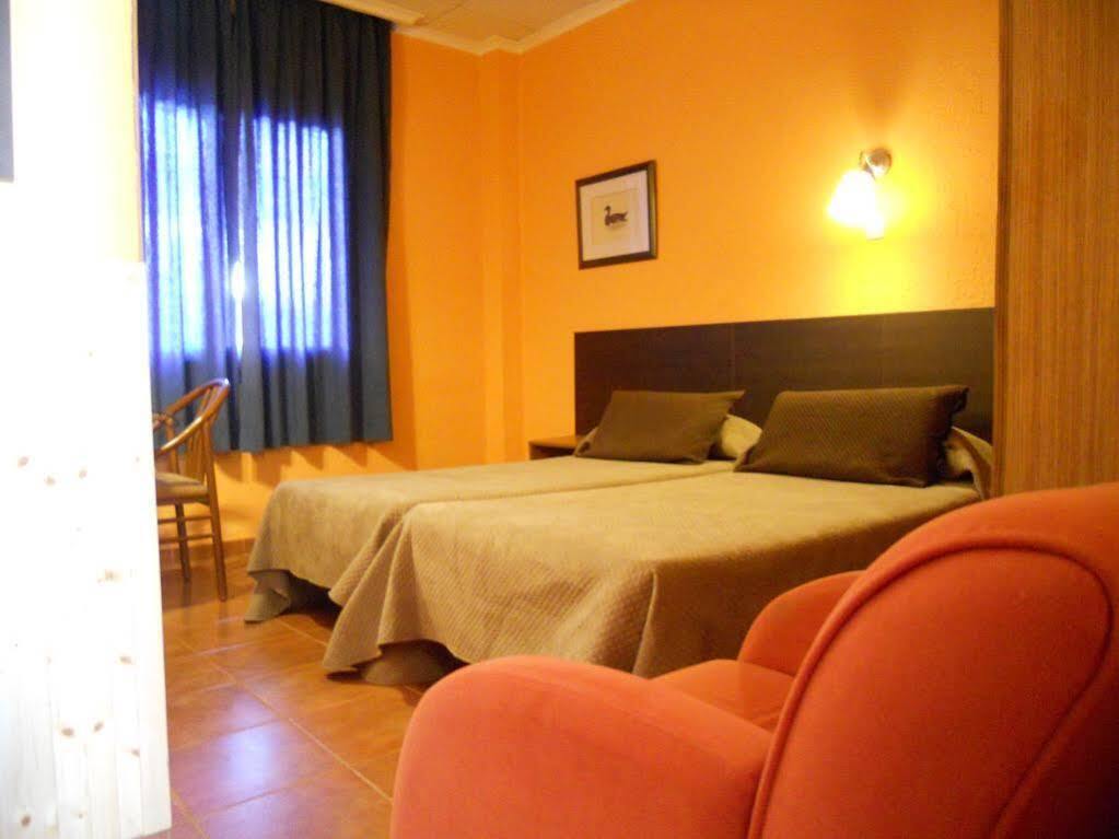 Hostal El Callejon Таррагона Екстер'єр фото